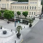 U Kolonady Διαμέρισμα Κάρλοβι Βάρι